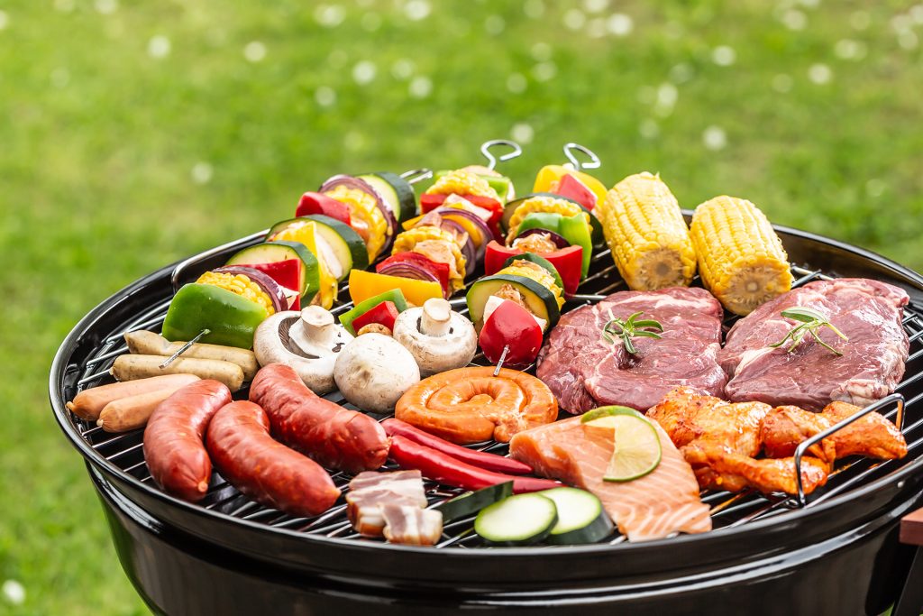 لرحلة شواء صيفي “بلا ذنب”.. مدرب يكشف سر التوازن في طبقك | أسلوب حياة