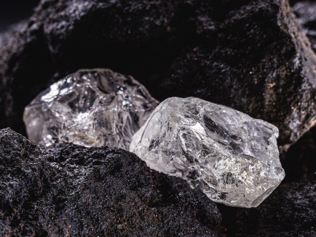 الكونغو تمنح شركة أميركية حق التعدين بأكبر منجم ليثيوم