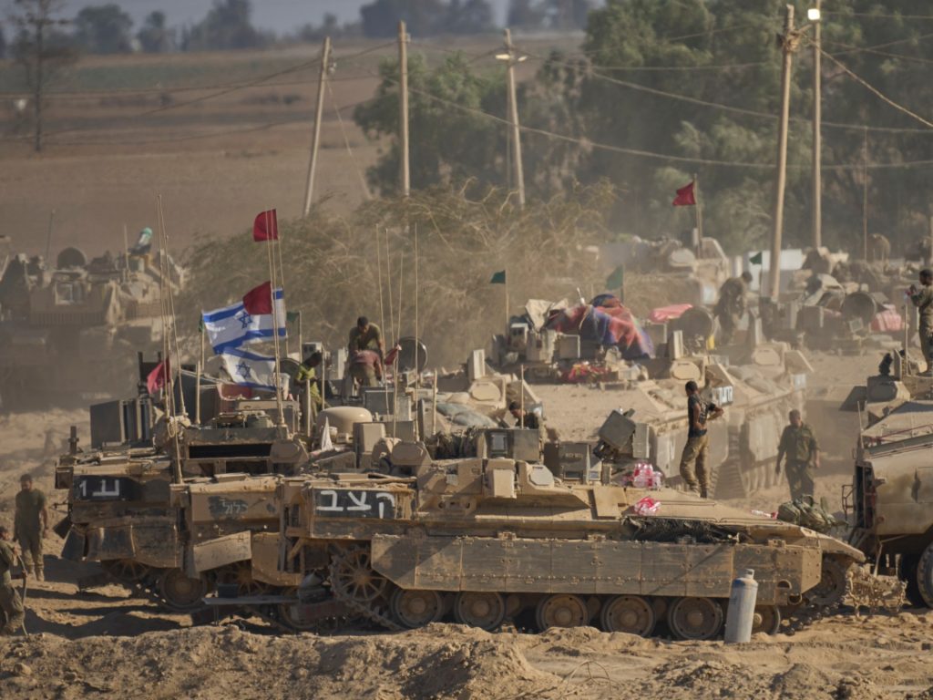 حماس: مغامرة إسرائيل باحتلال غزة ستكلفها أثمانا باهظة