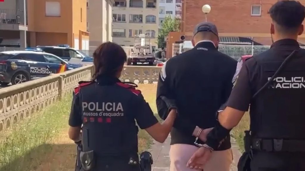 عندما يفضح الغرور صاحبه.. جدل في اعتقال هاكر مغربي في إسبانيا