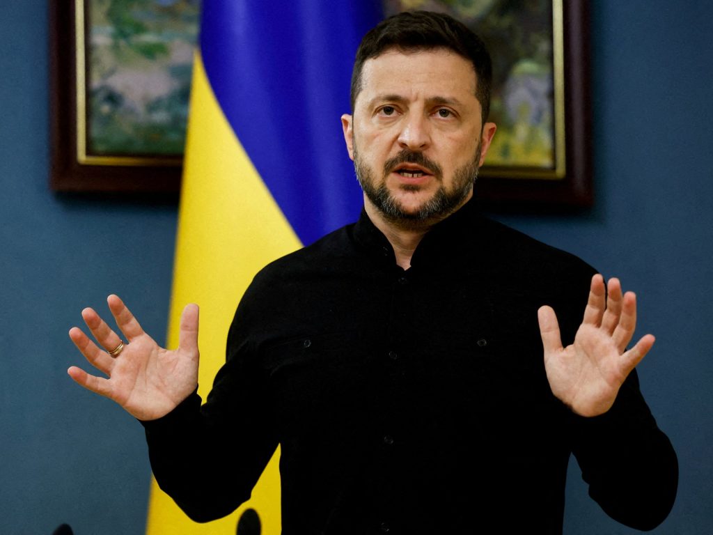 فضائح الفساد تطارد أوكرانيا وسط الحرب ومليارات الدولارات تتبخر