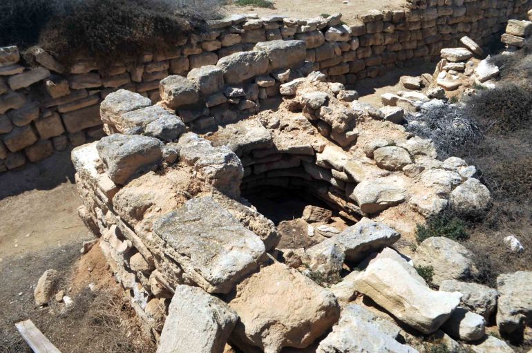 الموقع دخل دائرة الخطر في 2001 بسبب ارتفاع منسوب المياه الجوفية