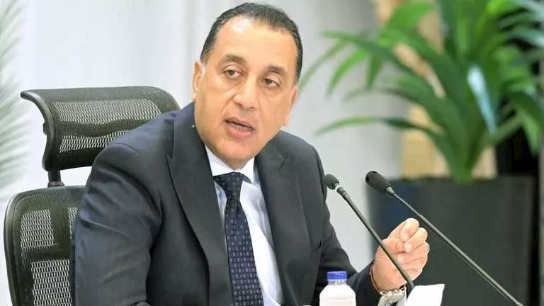 مدبولي يتابع جهود منظومة الشكاوى الحكومية خلال نوفمبر الماضي