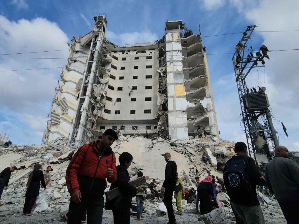 خبير عسكري يفند مزاعم الاحتلال بشأن مباني غزة المرتفعة