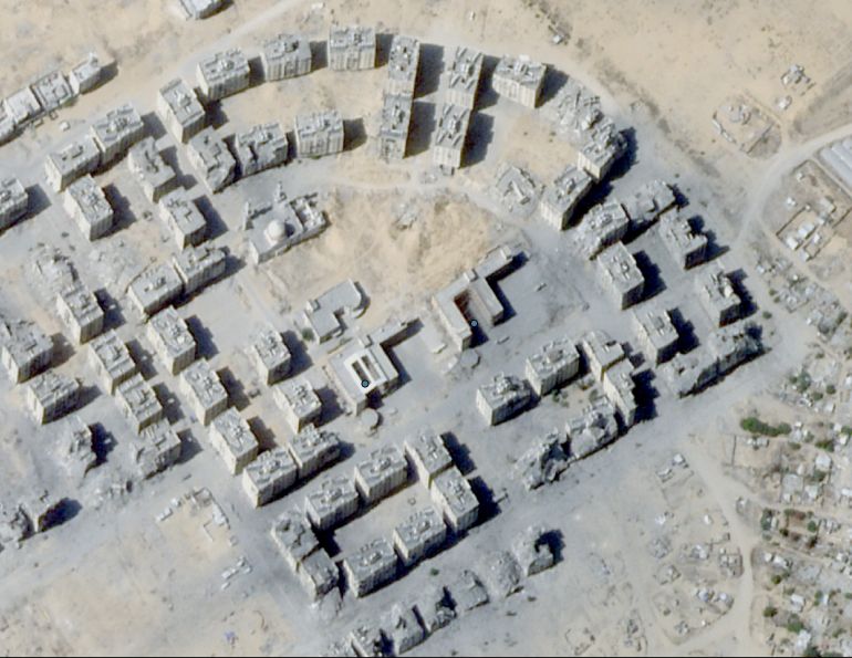 نموذج لمدارس مدمرة بشكل جزئي في مدينة حمد شمال خان يونس (بلانت)