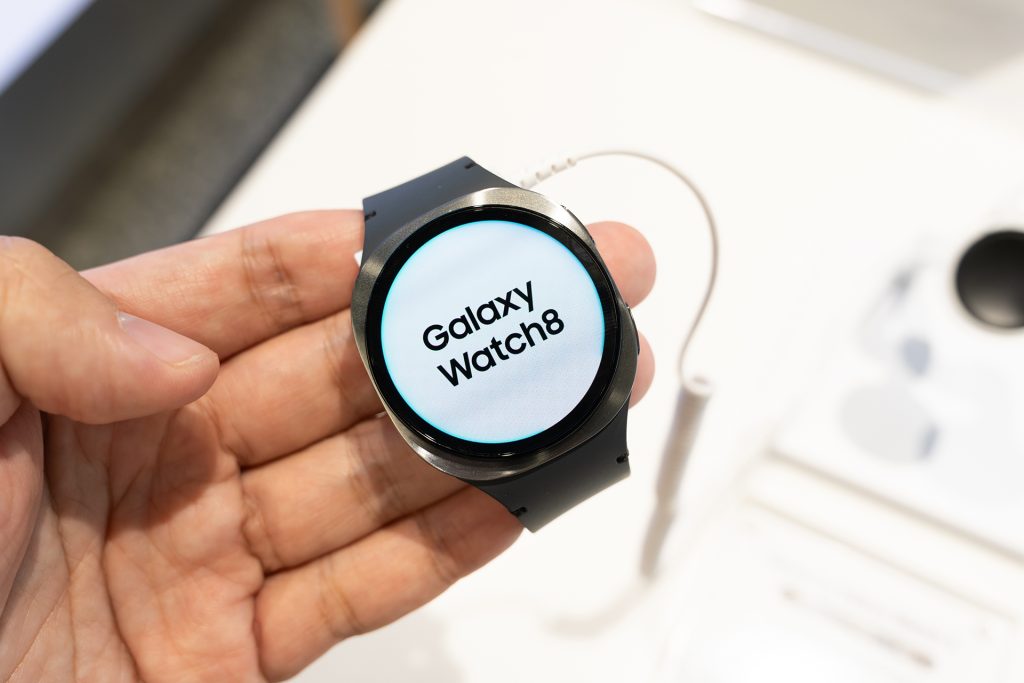 “غلاكسي ووتش 8”.. تصميم جديد وذكاء اصطناعي على المعصم | تكنولوجيا