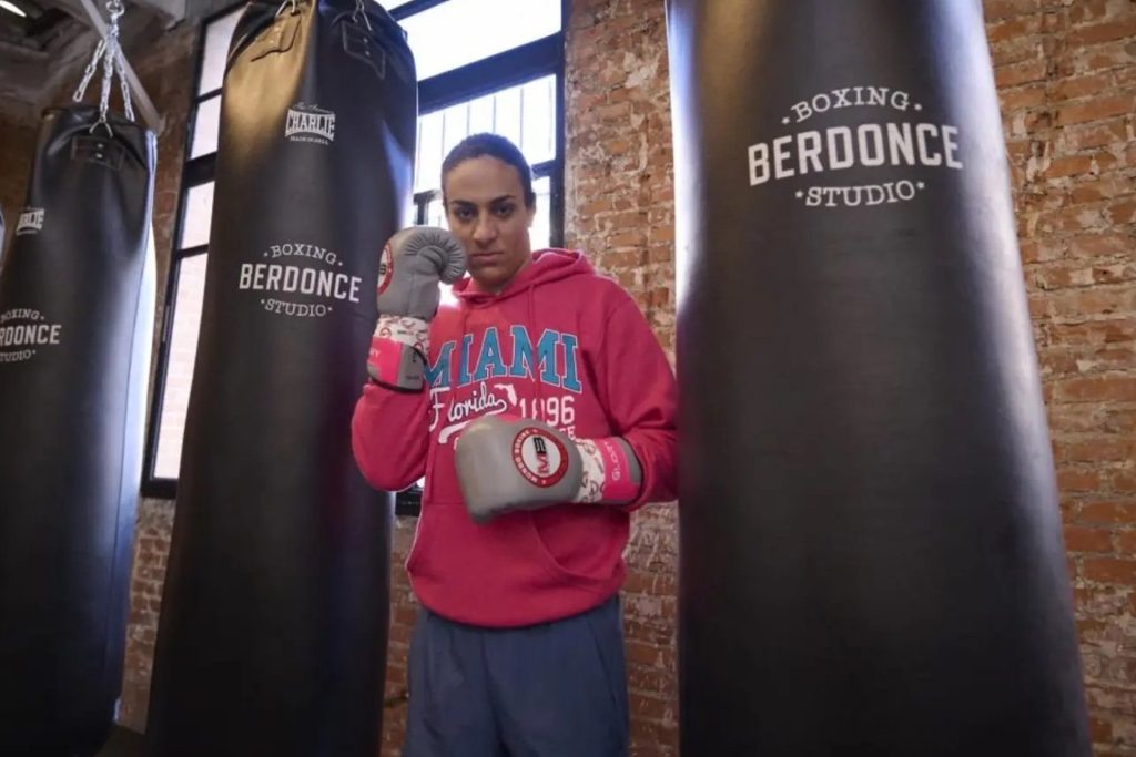 إيمان خليف خارج بطولة العالم للملاكمة بسبب “اختبارات الجنس” | رياضة