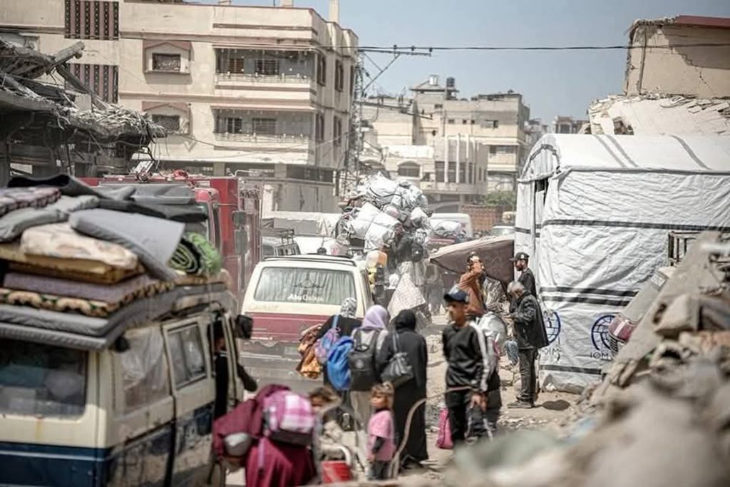 تكاليف النزوح وإيجارات السكن تفتك بالغزيين وتراكم معاناتهم