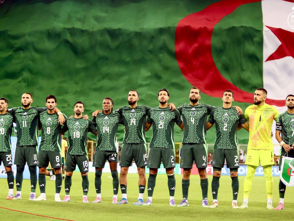 الجزائر ضد غينيا بتصفيات كأس العالم 2026.. الموعد والتشكيلة والقنوات الناقلة