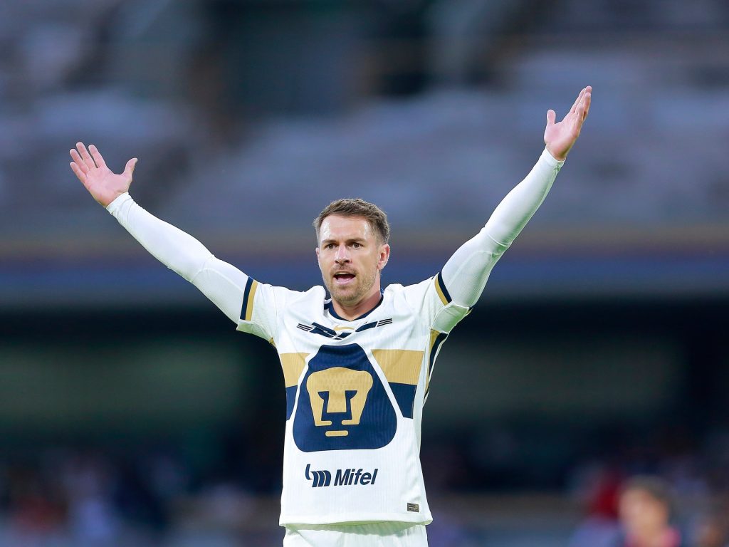 لعنة رامسي تعود إلى الواجهة بعد وفاة جورجيو أرماني