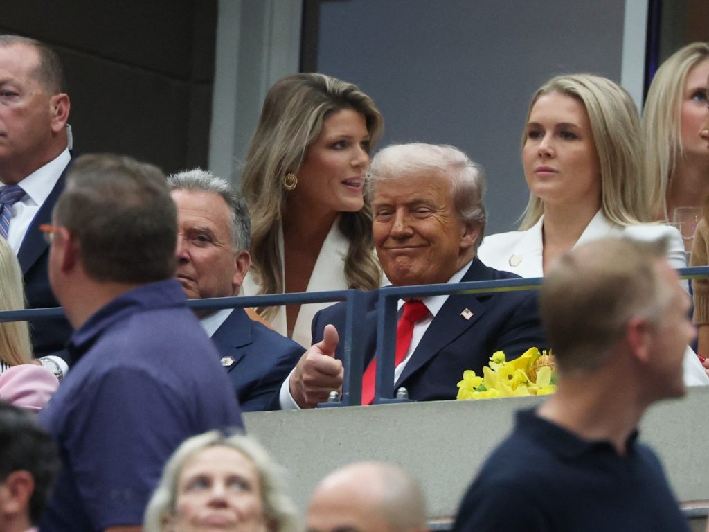 ترامب يتعرض لصيحات استهجان بنهائي فلاشينغ ميدوز للتنس