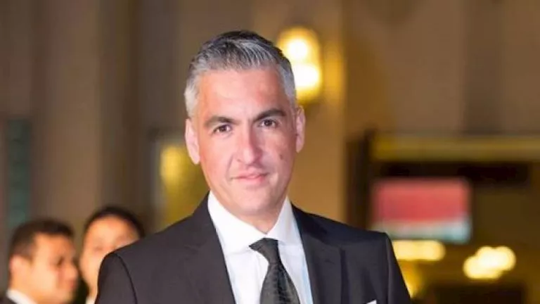 سيف زاهر: تنظيم استخدام الوسائل الرقمية ضرورة لحماية الطفل والأسرة