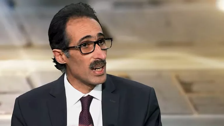 الجلاد: المواطن يريد الحد الأدنى للحياة الكريمة.. ويرى أن نتائج الحكوم