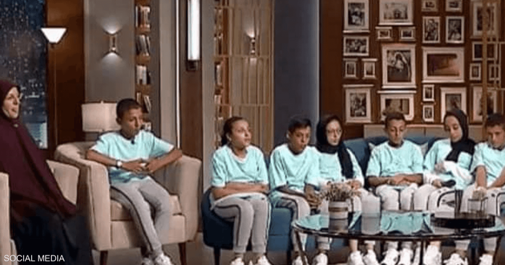 بطلة مسلسل “كارثة طبيعية” الحقيقية .. تعرف على أم الـ7 توائم