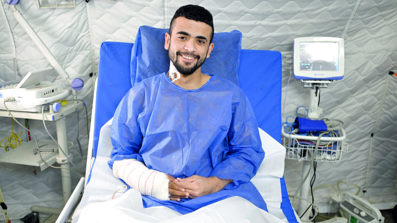 المستشفى الإماراتي العائم في العريش يُجري جراحة دقيقة لشاب فلسطيني
