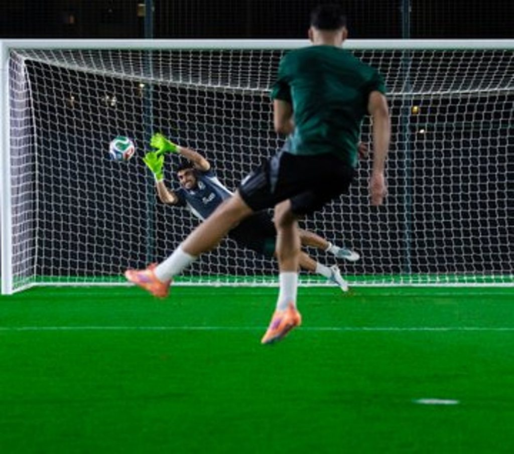 المنتخب السعودي يختتم استعداده لمواجهة ساحل العاج في جدة