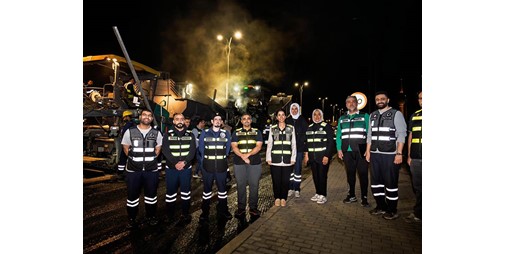 وزيرة الأشغال تفقدت أعمال الصيانة وفرش الطبقة الأسفلتية بشارع الخليج العربي