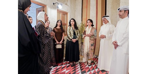 جمعية السدو تفتتح معرض «تعابير السدو المعاصرة» ضمن مهرجان «ليالي المحرق»