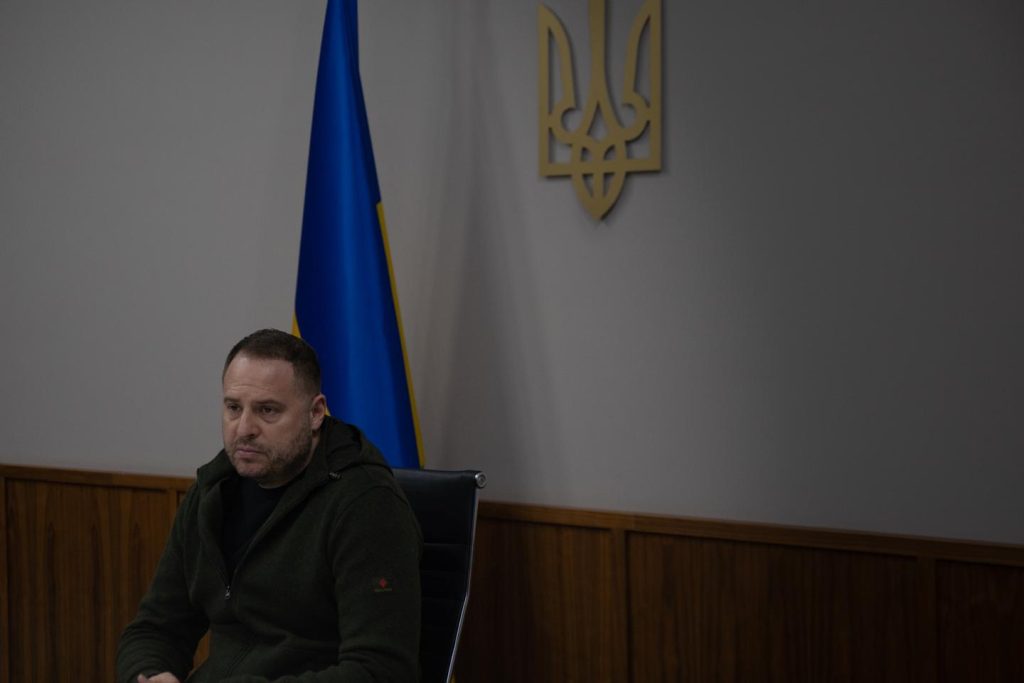 زيلينسكي بدون يرماك، قصة طلاق على رأس أوكرانيا