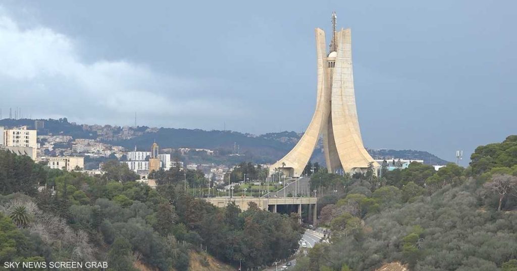 التجارب النووية الفرنسية تعود للواجهة في الجزائر