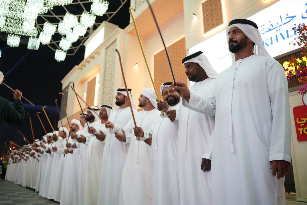 مهرجان الشيخ زايد يحتفل باليوم الوطني لمملكة البحرين