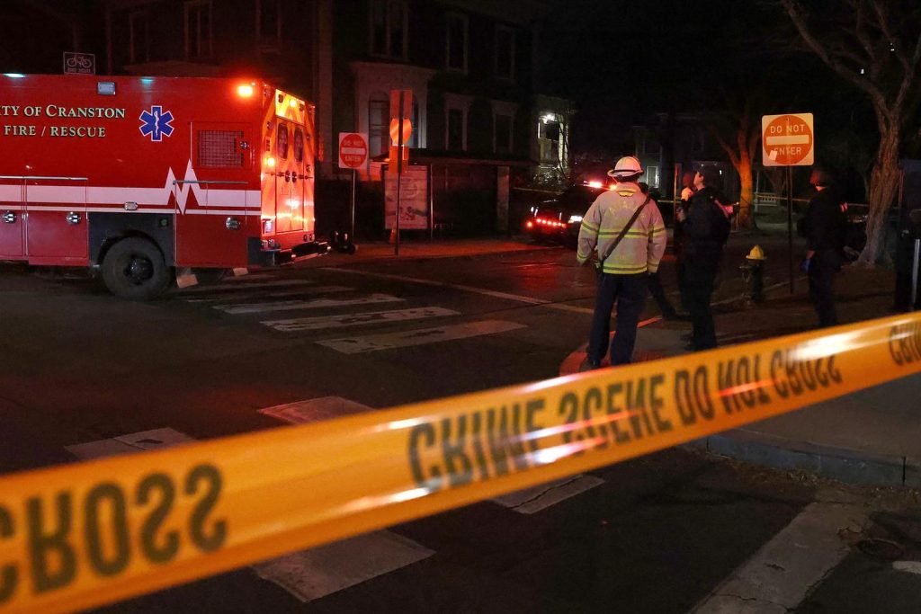 قتيلان والعديد من الجرحى في حرم جامعة براون، مطلوب المشتبه به