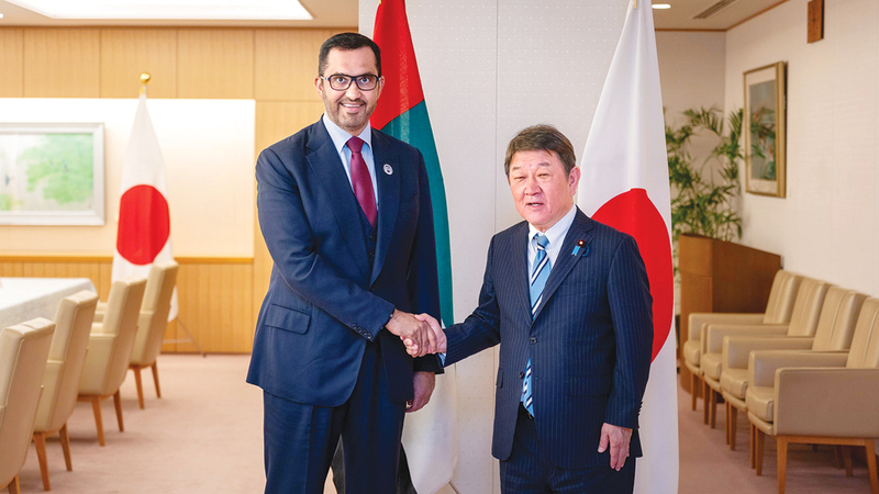 الإمارات واليابان تبحثان مستجدات العلاقات الثنائية وسُبل تعزيز التعاون المشترك