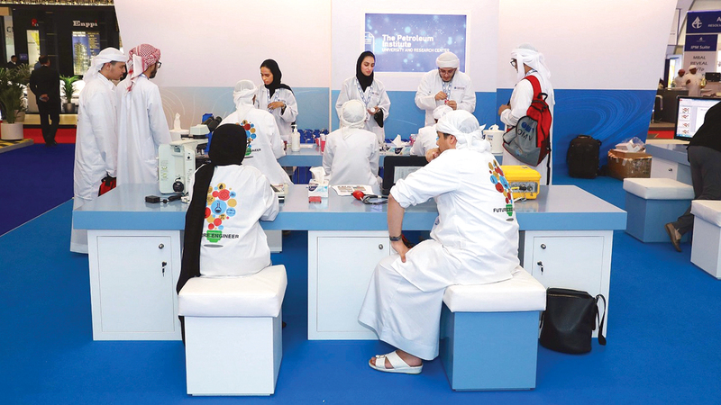 10 معوقات تُعرقل تحقيق الأحلام المهنية للكوادر الإماراتية