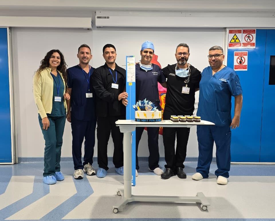 مستشفى القاسمي يُجري أول عملية قسطرة لمريض ستيني بتقنية Volt PFA على مستوى الدولة