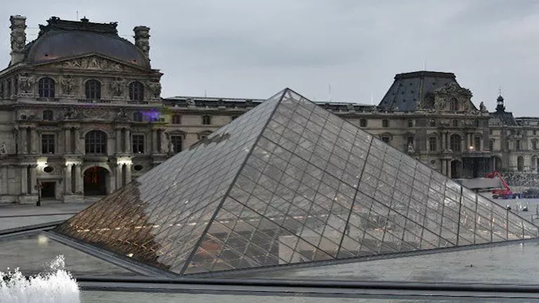 نشرة التوك شو| “الأوقاف” ترفع القيمة الإيجارية لأراضيها الزراعية وأصدا