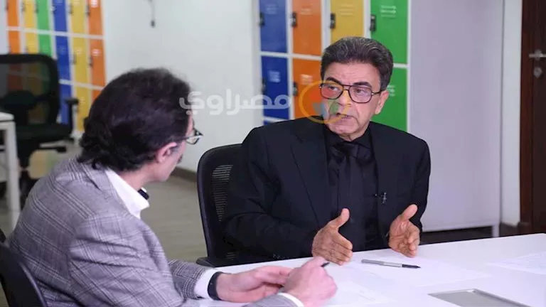 نقيب البيطريين يكشف مفاجأة بشأن نسبة اللحوم في السجق والبرجر