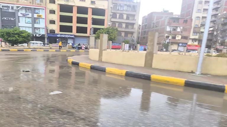 تحذيرات من أمطار ورياح نشطة وبرودة.. الأرصاد تكشف تفاصيل المنخفض الجوي