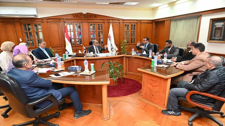 الصحة: “فاكسيرا” تبحث مع e-Finance إنشاء منظومة إلكترونية متكاملة لخدم