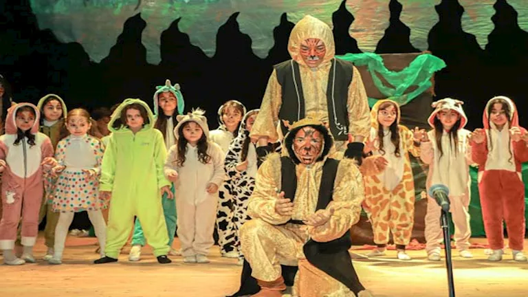 بإقبال كبير.. انطلاق عرض “سيمبا.. الأسد الملك” علي مسرح 23 يوليو بالمح