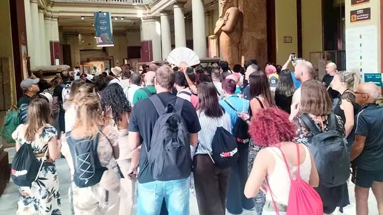 خبير سياحي: أعداد السياح في مصر “تجاوزت التوقعات”.. وهذه توقعات 2026