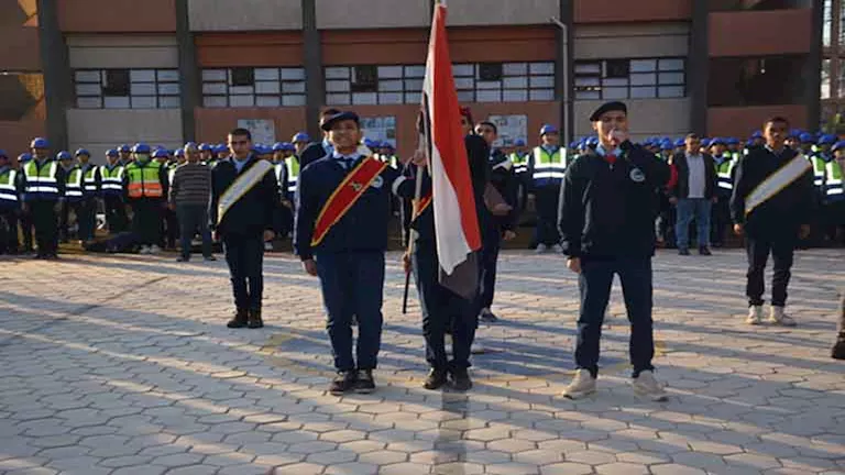 رئيس مياه الجيزة يتفقد المدرسة الثانوية الفنية لمياه الشرب والصرف