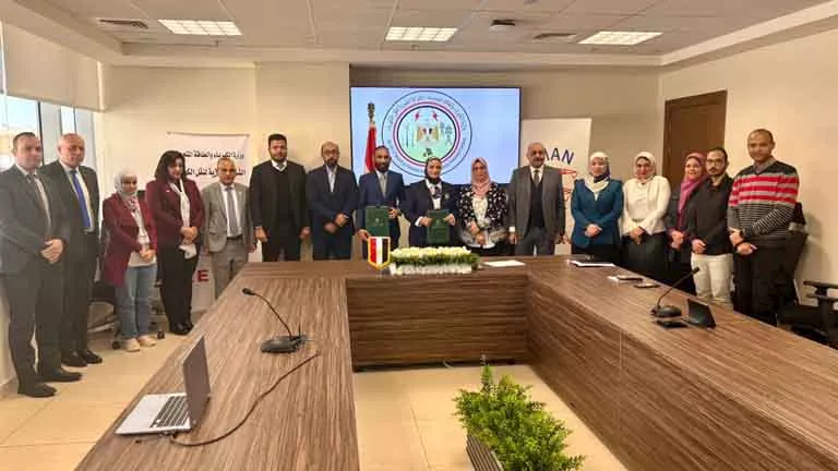 “نقل الكهرباء” توقع عقدًا جديدًا لدعم ربط مشروعات طاقة الرياح بالشبكة