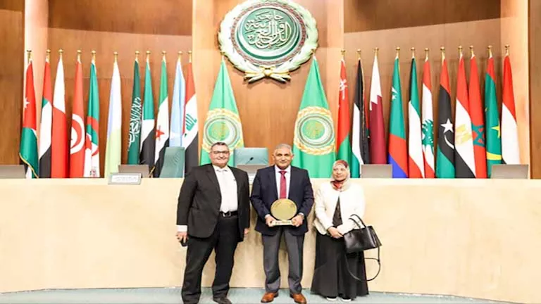 “الري” تحصد جائزة أفضل مشروع عربي لتطوير البنية التحتية