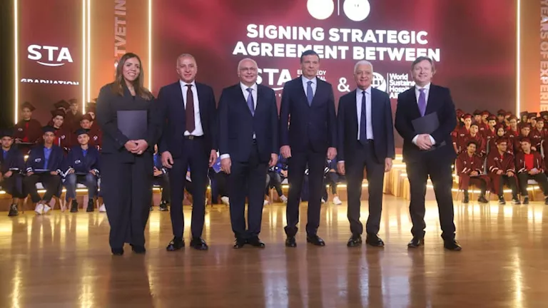 وزير الزراعة: الشباب عماد المجتمع ويقدرون على تغيير المستقبل