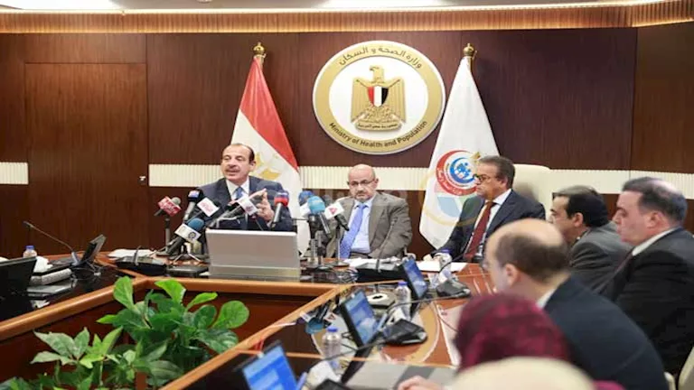 424 ألف إشارة صحية.. ماذا قال وزير الصحة عن انتشار “الفيروسات التنفسية