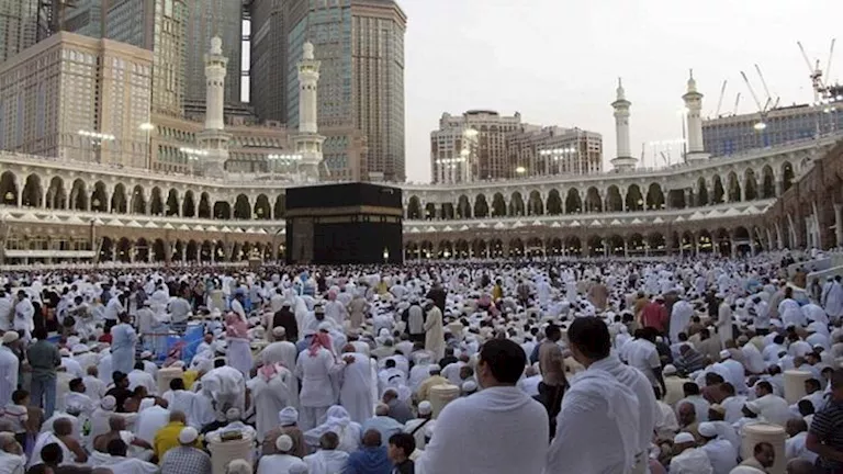 توجيه مهم من “السياحة” بشأن الحج البري 2026- المسارات والاشتراطات الطب