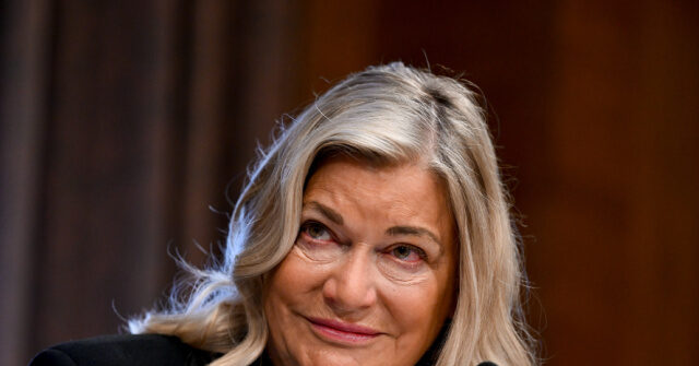 سينثيا لوميس من وايومنغ لن تسعى لولاية ثانية في مجلس الشيوخ