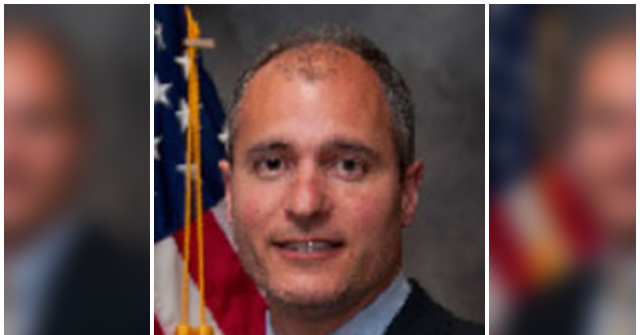 مسؤول سابق في إدارة مكافحة المخدرات في إدارة أوباما متهم بالموافقة على غسل الملايين لصالح كارتل المخدرات المكسيكي