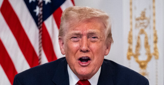 يبدأ ترامب أسبوعًا حافلًا، بما في ذلك اجتماع مجلس الوزراء وتوقيع اتفاق السلام