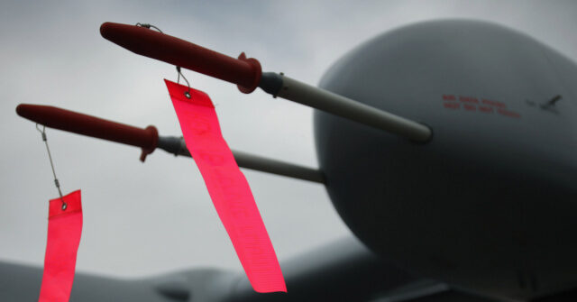 القيادة المركزية الأمريكية تنشر سربًا من الطائرات بدون طيار الانتحارية في الشرق الأوسط للردع