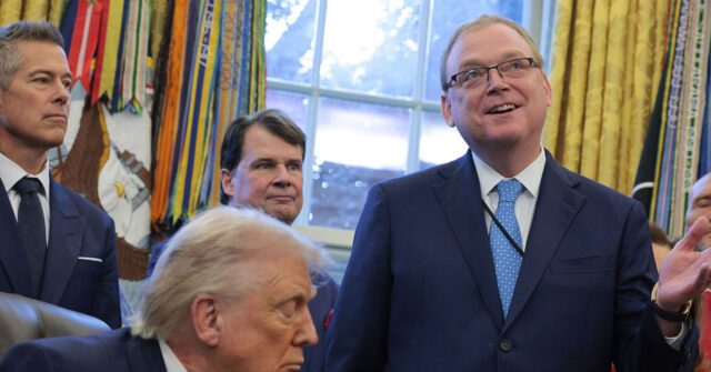 لماذا لا تشعر الأسواق بالذعر بشأن استقلال بنك الاحتياطي الفيدرالي؟