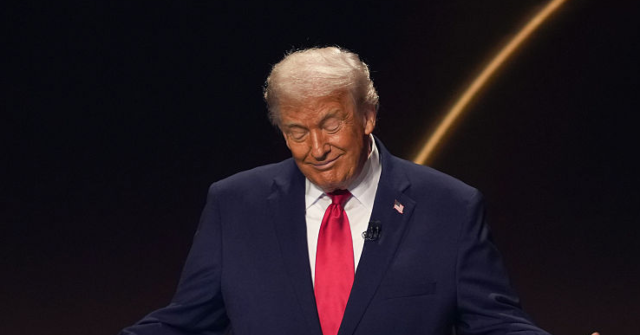 مجلس إدارة مركز كينيدي يصوت بالإجماع على إضافة اسم دونالد ترامب إلى مكان العاصمة الشهير