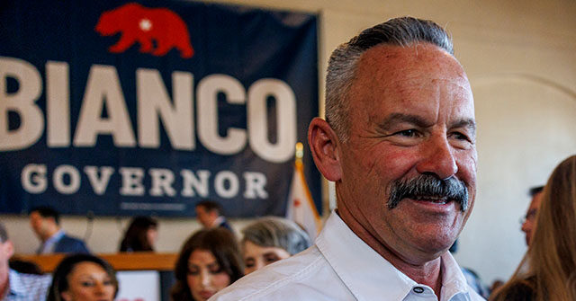 يقول عمدة كاليفورنيا تشاد بيانكو إن الوقت قد حان لإنهاء ضريبة الدخل الحكومية