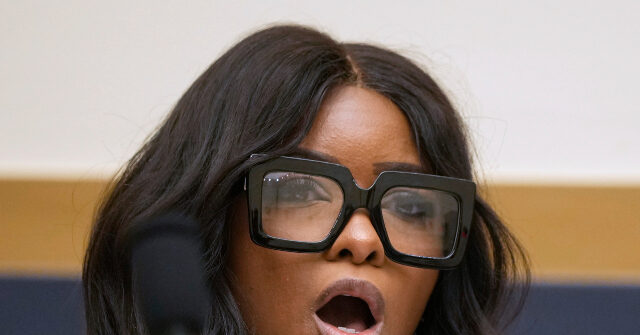 يتوقع الحاكم جريج أبوت أن “يتعرض كروكيت لضربة قوية” في سباق مجلس الشيوخ