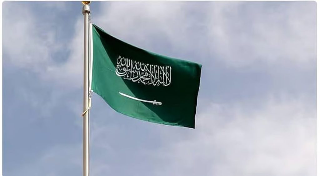 قيادات حضرمية: نقدر دور المملكة بإعادة الاستقرار وتجنب الصراع